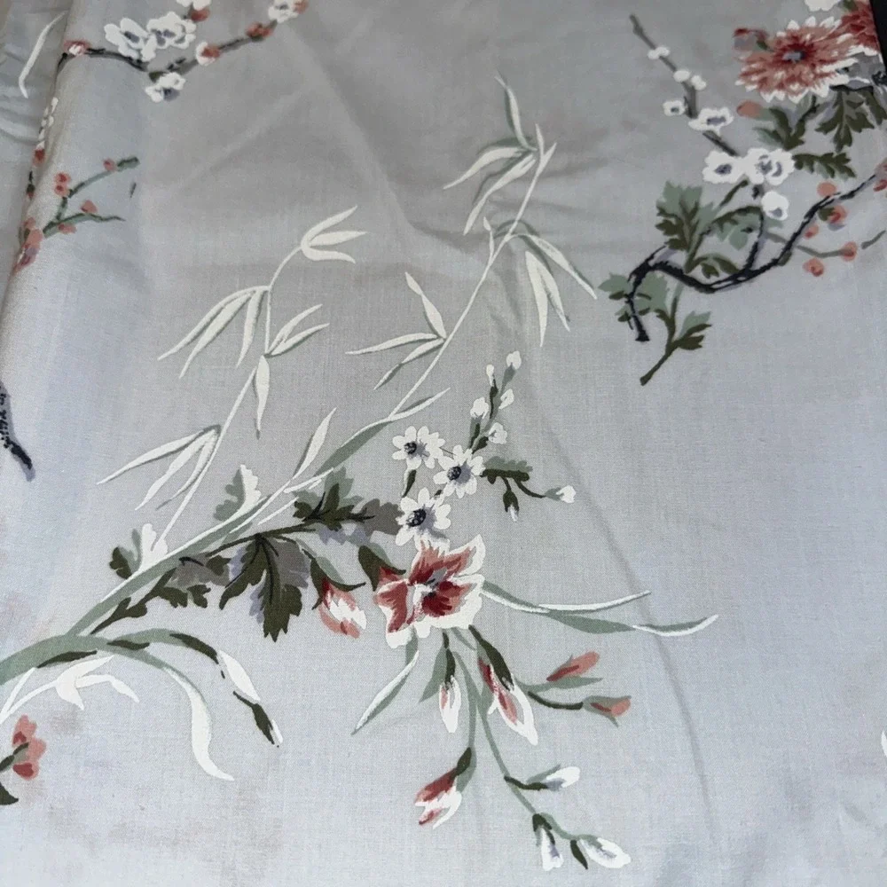 Two Vtg Cannon Monticello Pillowcases Blue Floral 20 X 30.5 Standard Queen USA